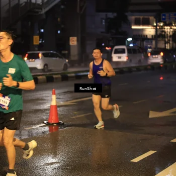 Runner Photo 7884316