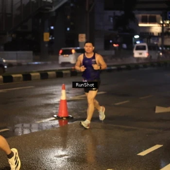 Runner Photo 7884321