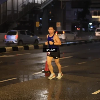 Runner Photo 7884328