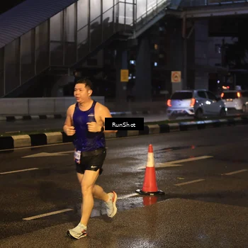 Runner Photo 7884345