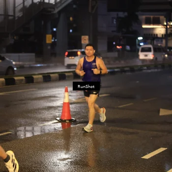 Runner Photo 7884349