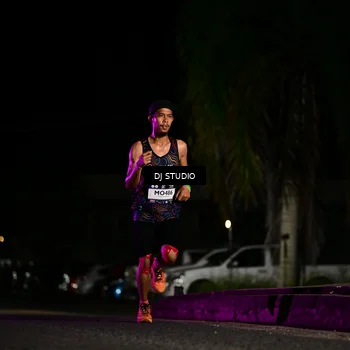 Runner Photo 7884357