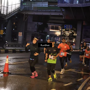 Runner Photo 7884362