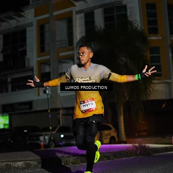 Runner Photo 7884369