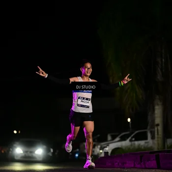 Runner Photo 7884399