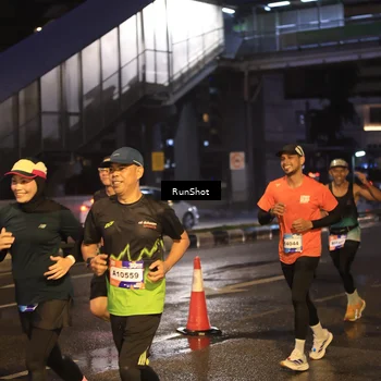 Runner Photo 7884403
