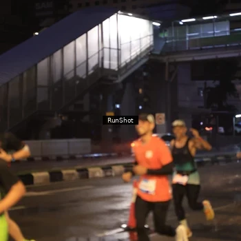 Runner Photo 7884420