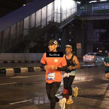 Runner Photo 7884436