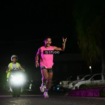 Runner Photo 7884444