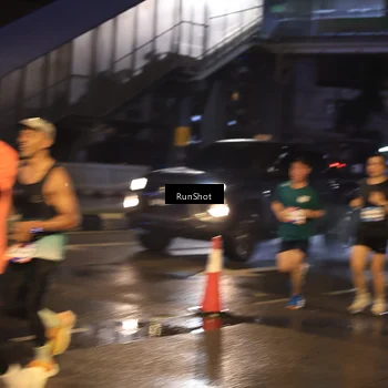 Runner Photo 7884453