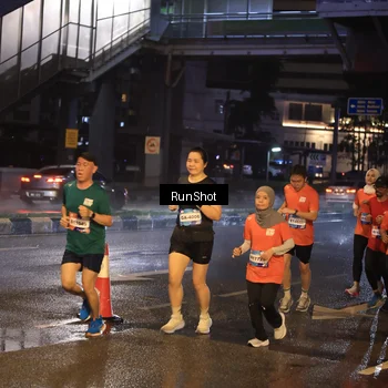 Runner Photo 7884482