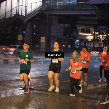Runner Photo 7884483