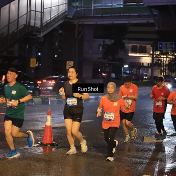 Runner Photo 7884488