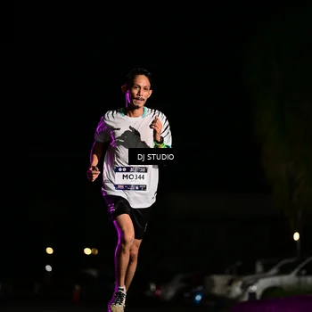 Runner Photo 7884501
