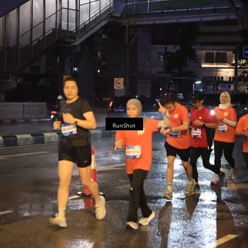 Runner Photo 7884505