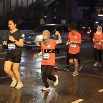 Runner Photo 7884528