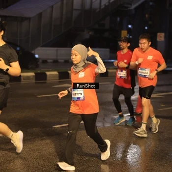 Runner Photo 7884533