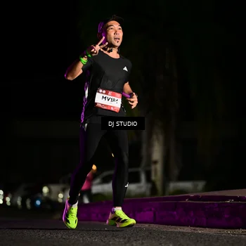 Runner Photo 7884549