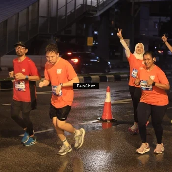 Runner Photo 7884555