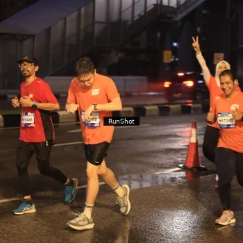 Runner Photo 7884579