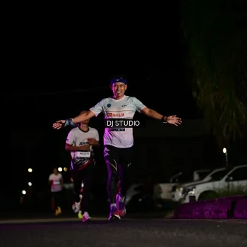Runner Photo 7884586