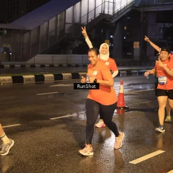 Runner Photo 7884591