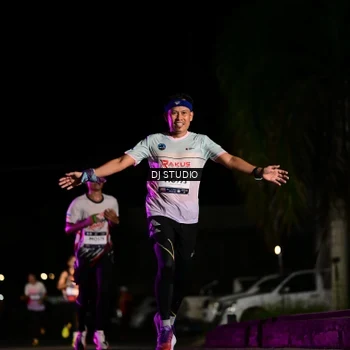 Runner Photo 7884598
