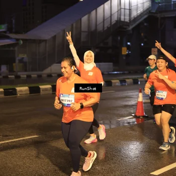 Runner Photo 7884602