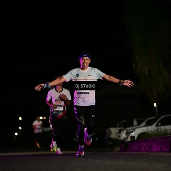 Runner Photo 7884610