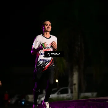 Runner Photo 7884612