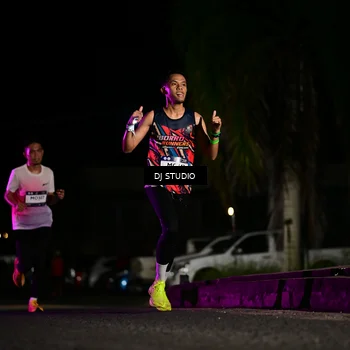 Runner Photo 7884636
