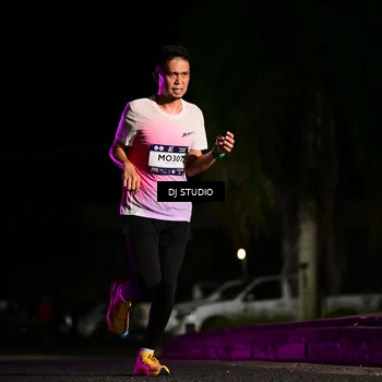 Runner Photo 7884653
