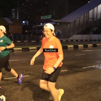 Runner Photo 7884654