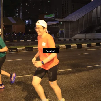 Runner Photo 7884655