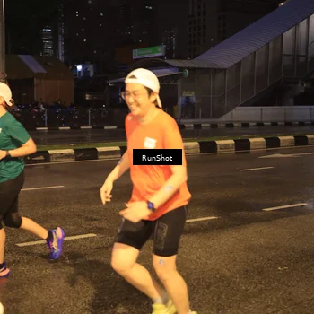 Runner Photo 7884671