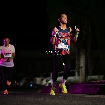 Runner Photo 7884674