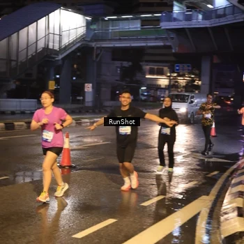 Runner Photo 7884678