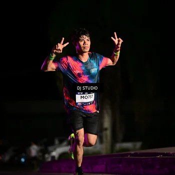 Runner Photo 7884693