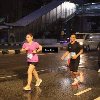Runner Photo 7884699