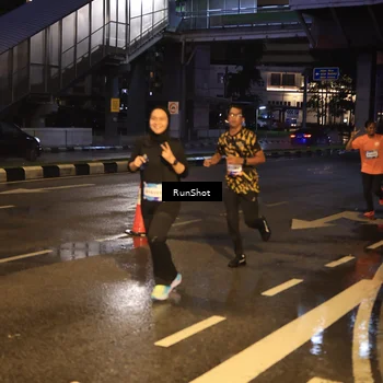 Runner Photo 7884737