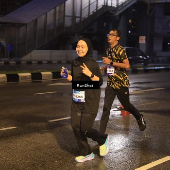 Runner Photo 7884744