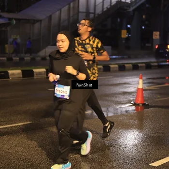 Runner Photo 7884758