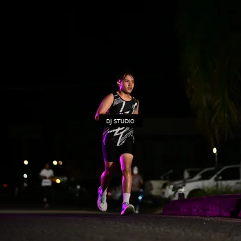 Runner Photo 7884778