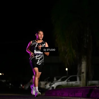 Runner Photo 7884781