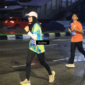 Runner Photo 7884807