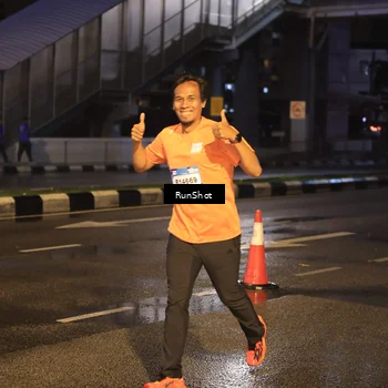 Runner Photo 7884808