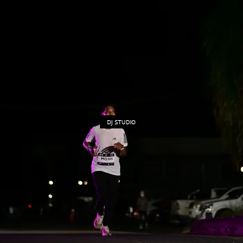 Runner Photo 7884811