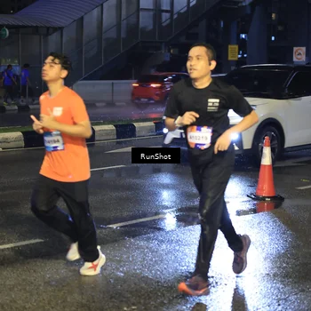 Runner Photo 7884827