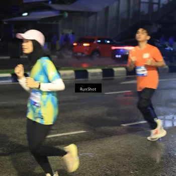 Runner Photo 7884851
