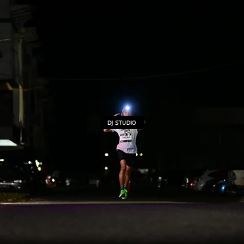 Runner Photo 7884876